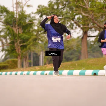 Runner Photo 7544696