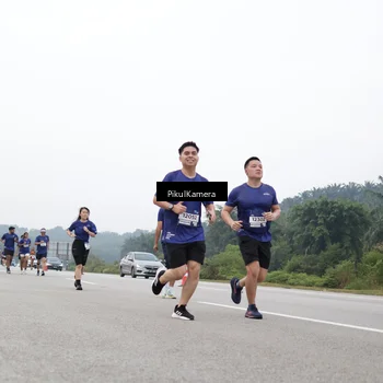 Runner Photo 7544697