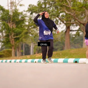 Runner Photo 7544698