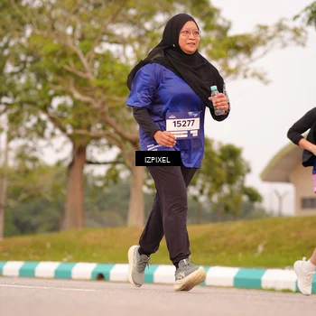 Runner Photo 7544709