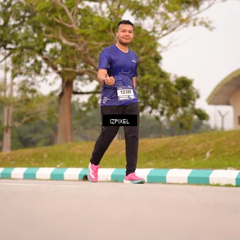 Runner Photo 7544728