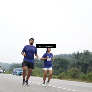 Runner Photo 7544751