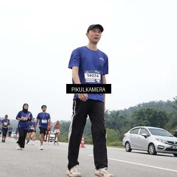 Runner Photo 7544754