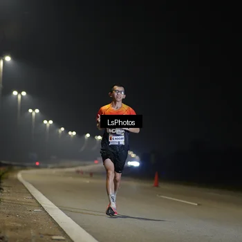 Runner Photo 7544756