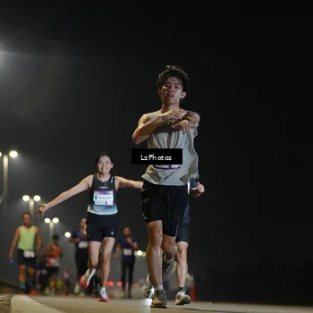 Runner Photo 7544781