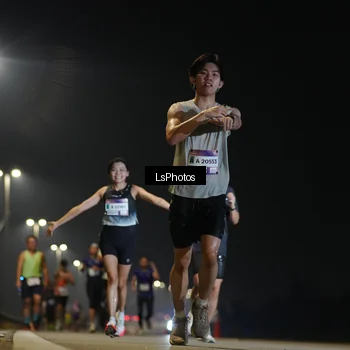 Runner Photo 7544782