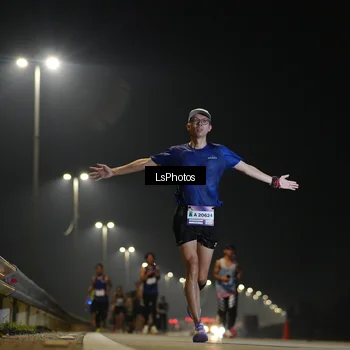Runner Photo 7544784