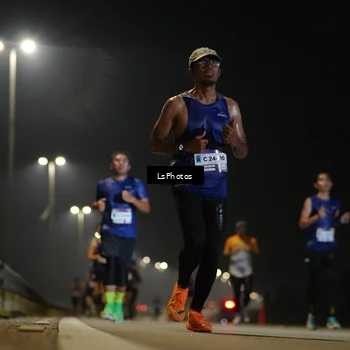 Runner Photo 7544795