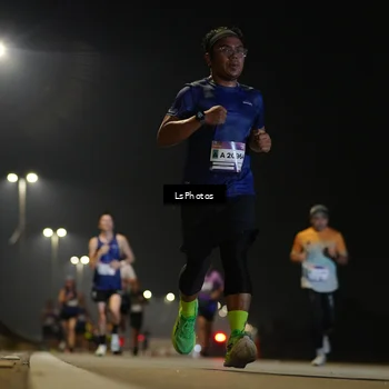 Runner Photo 7544800