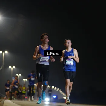 Runner Photo 7544806