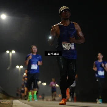 Runner Photo 7544811
