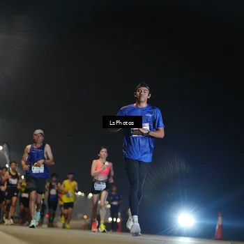 Runner Photo 7544820