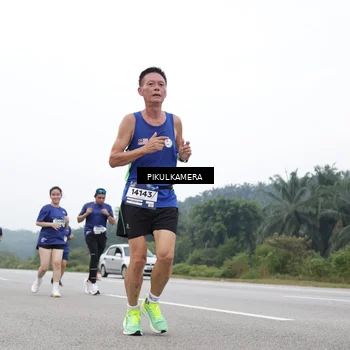 Runner Photo 7544827