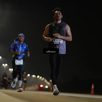 Runner Photo 7544857