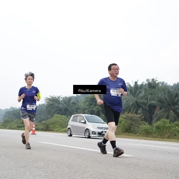 Runner Photo 7544869
