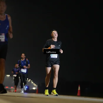 Runner Photo 7544870