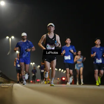Runner Photo 7544875