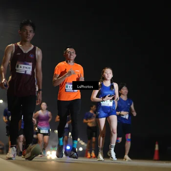 Runner Photo 7544885