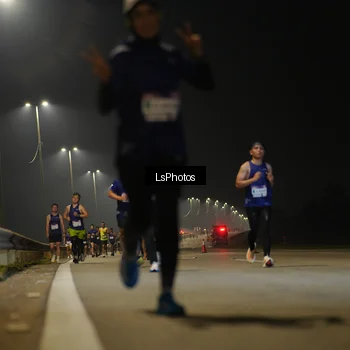Runner Photo 7544893