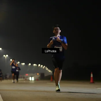 Runner Photo 7544916