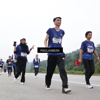 Runner Photo 7544920