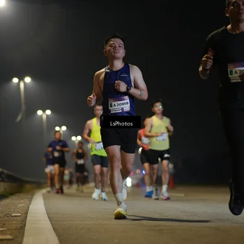 Runner Photo 7544921
