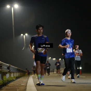 Runner Photo 7544946