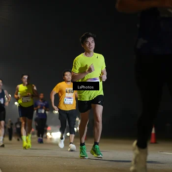 Runner Photo 7544963