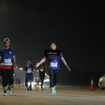 Runner Photo 7544972