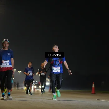 Runner Photo 7544973