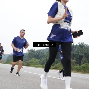 Runner Photo 7544985