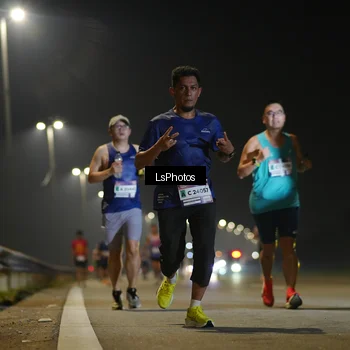 Runner Photo 7544992