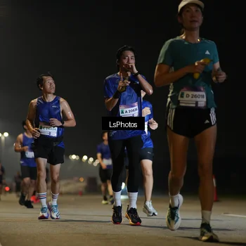Runner Photo 7545001