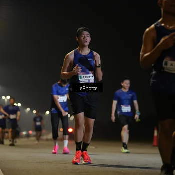 Runner Photo 7545008