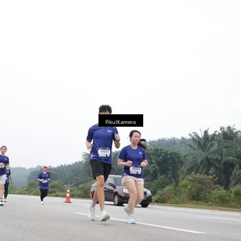 Runner Photo 7545032