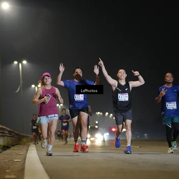 Runner Photo 7545038