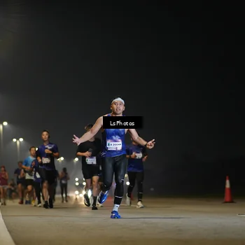Runner Photo 7545040