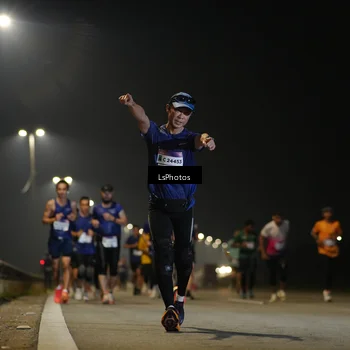 Runner Photo 7545068