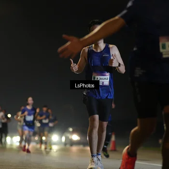 Runner Photo 7545085