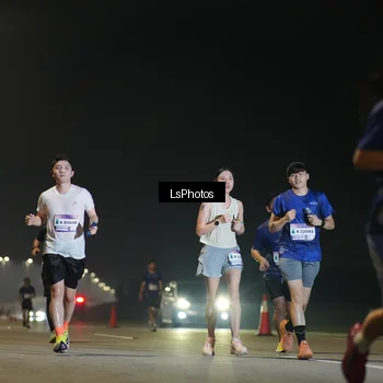 Runner Photo 7545089