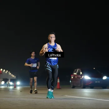 Runner Photo 7545093