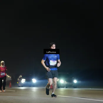 Runner Photo 7545103