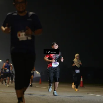 Runner Photo 7545131