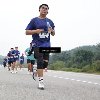 Runner Photo 7545142