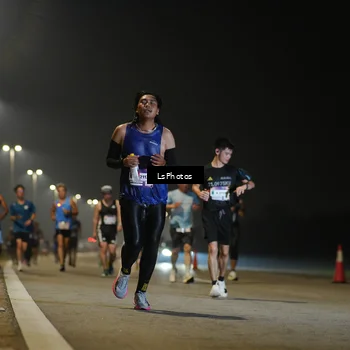 Runner Photo 7545168