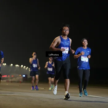 Runner Photo 7545196
