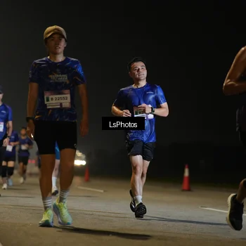 Runner Photo 7545250