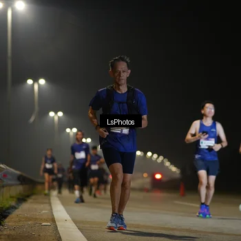 Runner Photo 7545254