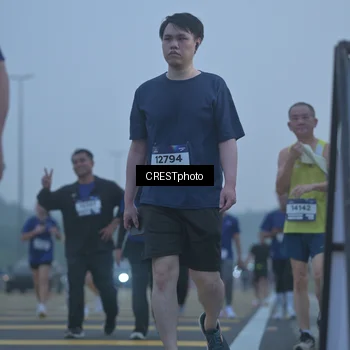 Runner Photo 7545344