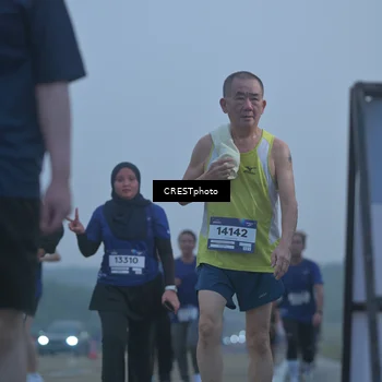 Runner Photo 7545352
